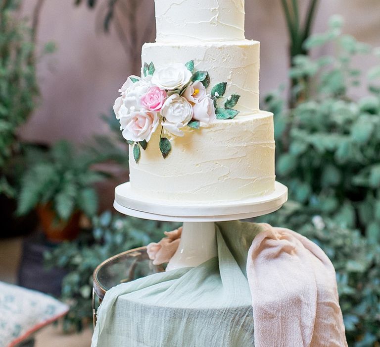 Wedding Cake by The Vanilla Pod Bakery | Botanical Boho Luxe Inspiration | Philippa Sian Photography