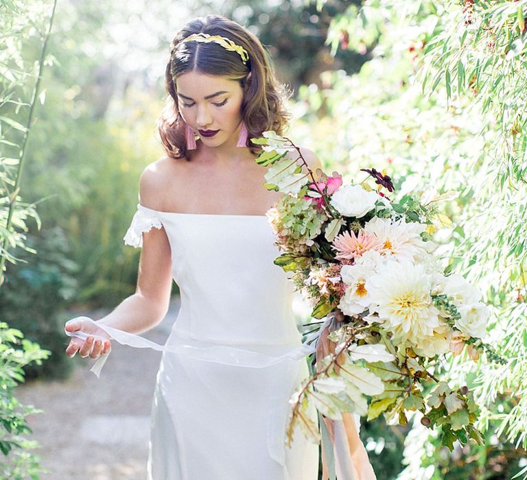 Bridal Beauty | Botanical Boho Luxe Inspiration | Philippa Sian Photography