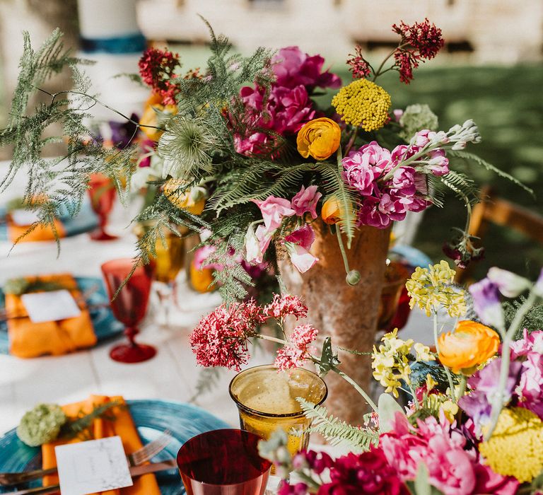 Bright & Botanical Wedding Inspiration Shoot Planned & Styled by Oakleaf Weddings & Events Glory Days Bridal Dresses Images From Caitlin + Jones Photography