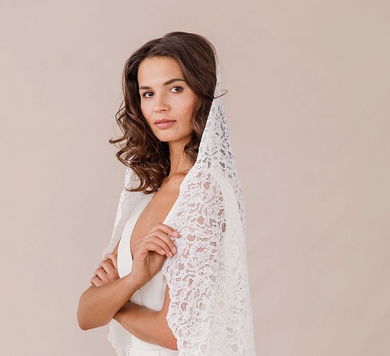 Jana Veil // All Lace Veil With Lace Edging