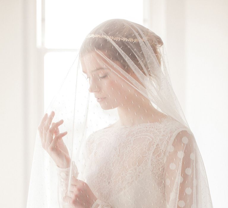 Amie polka dot drop veil lace edge