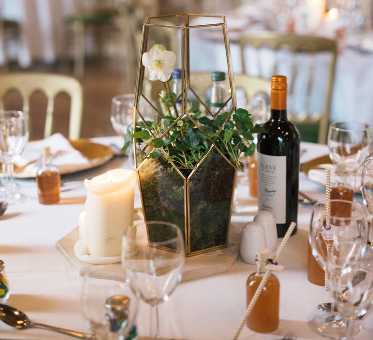 Autumn Wedding With Berry Tones & Amazing Florals At Kirknewton Stables Photography By Julie Tinton