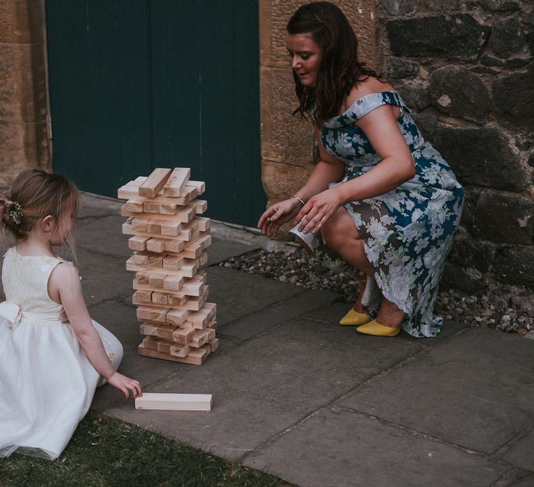 Bride In Suzanne Neville For A Rustic Wedding At The Byre Of Inchyra Scotland With Images From Maureen Du Preez