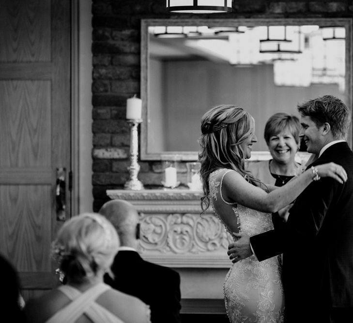 Wedding Ceremony | Coppa Club, Sonning | Lace Lillian West Wedding Dress | Benjamin Stuart Photography