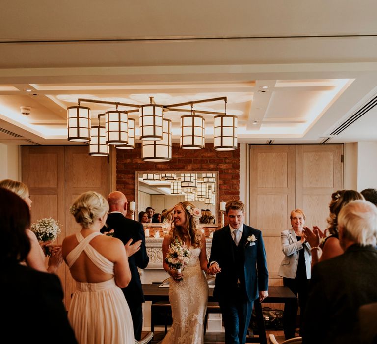 Wedding Ceremony | Coppa Club, Sonning | Lace Lillian West Wedding Dress | Benjamin Stuart Photography