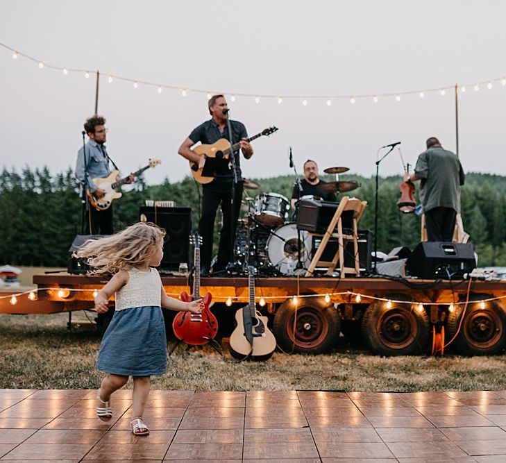 DIY At Home Farm Wedding with Rustic Decor & Wild Flowers | Lace Stella York Wedding Dress | Gloria Byler Photography