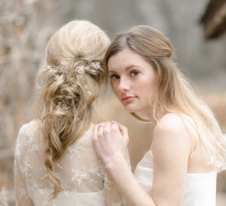 Natural Flowing Wavy Bridal Hair