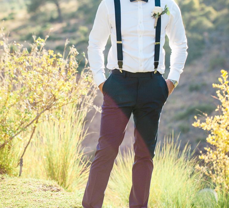 Groom n Herr von eden Tuxed, Bow Tie & Braces | Planned by Rachel Rose Weddings | Radka Horvath Photography