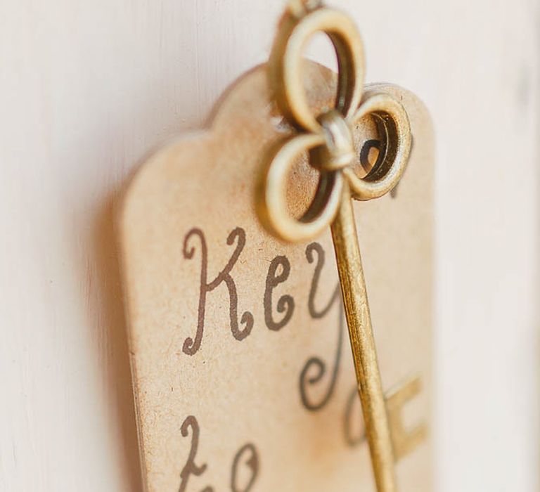 Key To Happiness Wedding Decor