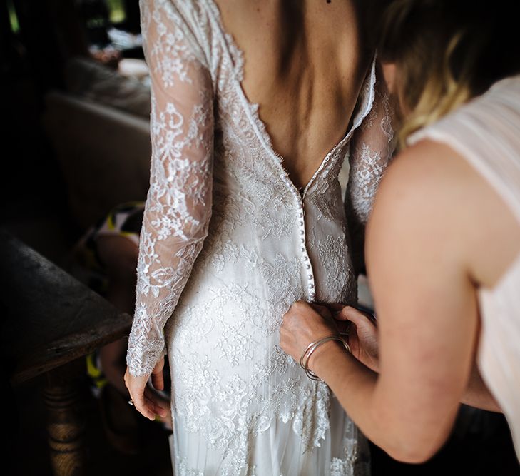 Getting Ready | Bride in Lace Sottero & Midgley Gown | Bridesmaids in & Other Stories Dresses | Tawny Photo