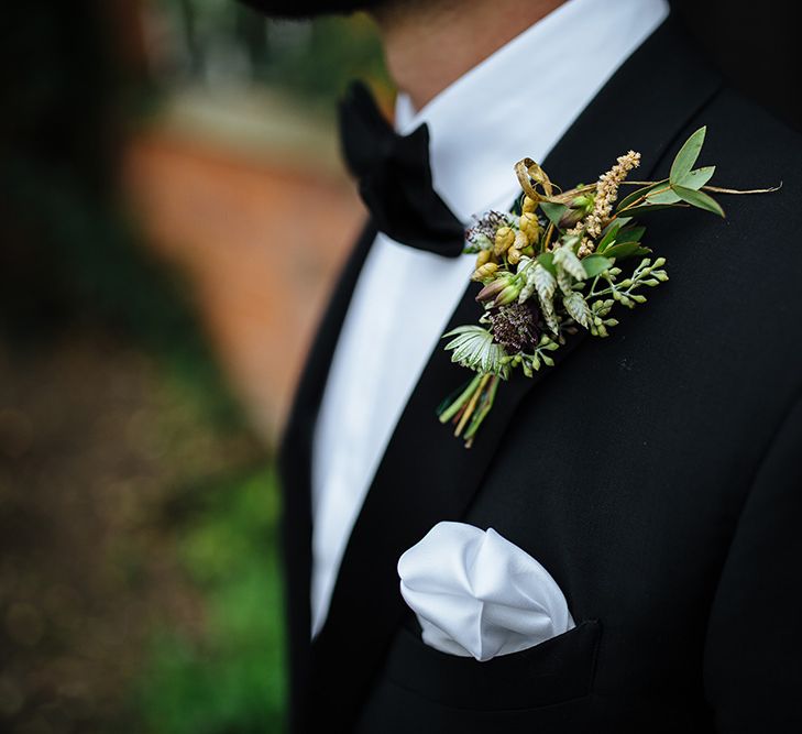 Groom in Herrvon Eden Tuxedo | Grooms Buttonhole | Tawny Photo