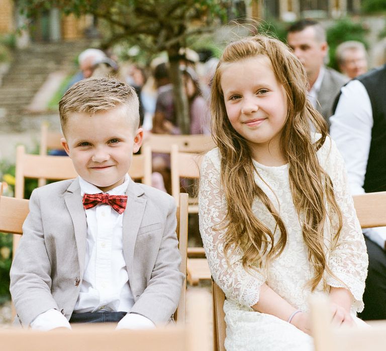 Wedding Guests | Classic Green & White Outdoor Country Wedding at Voewood in Norfolk, Planned & Styled by Vanilla Rose Weddings & Events | Julie Michaelsen Photography