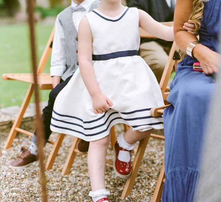 Wedding Guests | Classic Green & White Outdoor Country Wedding at Voewood in Norfolk, Planned & Styled by Vanilla Rose Weddings & Events | Julie Michaelsen Photography