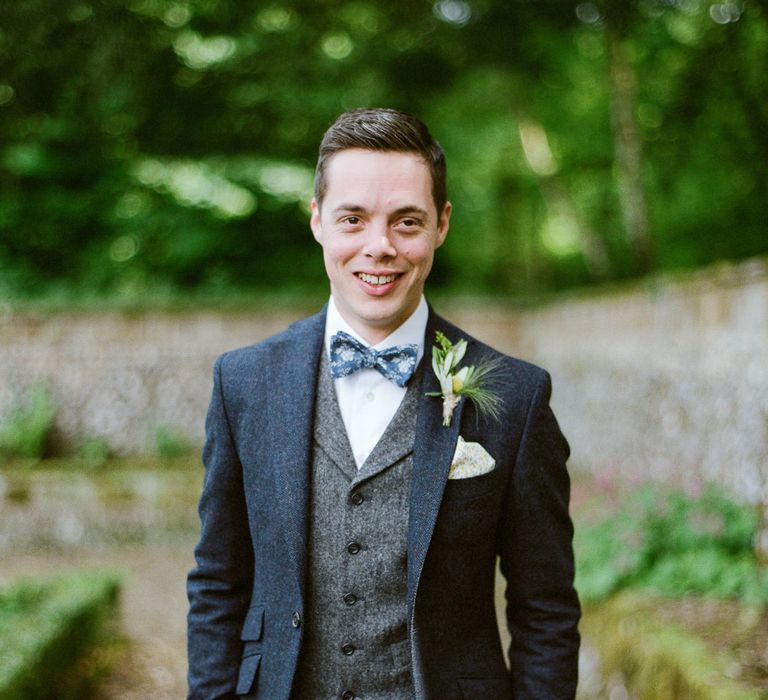 Groom in Walker Slater Suit | Classic Green & White Outdoor Country Wedding at Voewood in Norfolk, Planned & Styled by Vanilla Rose Weddings & Events | Julie Michaelsen Photography