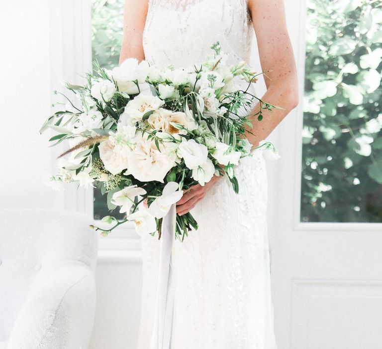 Romantic Wedding Bouquet | Bride in Hermia Jenny Packham Gown | Elegant Hampton Manor Wedding with Floral Decor | Xander & Thea Fine Art Wedding Photography