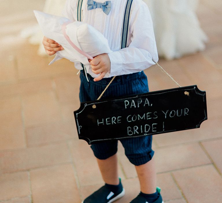 Page Boy in Bow Tie, Shorts & Braces | Linda Nari Photography