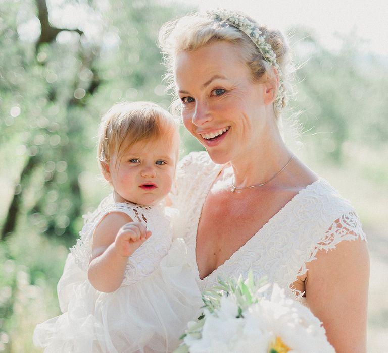 Mother & Daughter | Bride in Monique L'Huillier Skirt, Bridal Separates | Linda Nari Photography