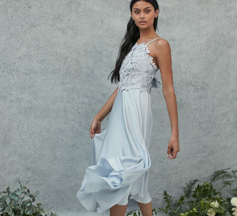 <a href="https://www.coast-stores.com/p/janie-lace-midi-dress/1875141?utm_source=Rock_my_wedding&utm_medium=social&utm_campaign=blog_post&utm_content=janiedress" rel="noopener" target="_blank">Jani Lace Midi Dress</a> by Coast