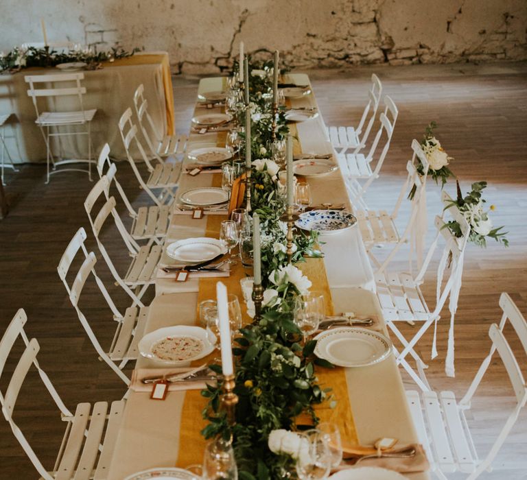 Greenery Table Runner | Chic Rustic French Wedding at Le Morimont Styled by Féelicité | Photography by Chloe