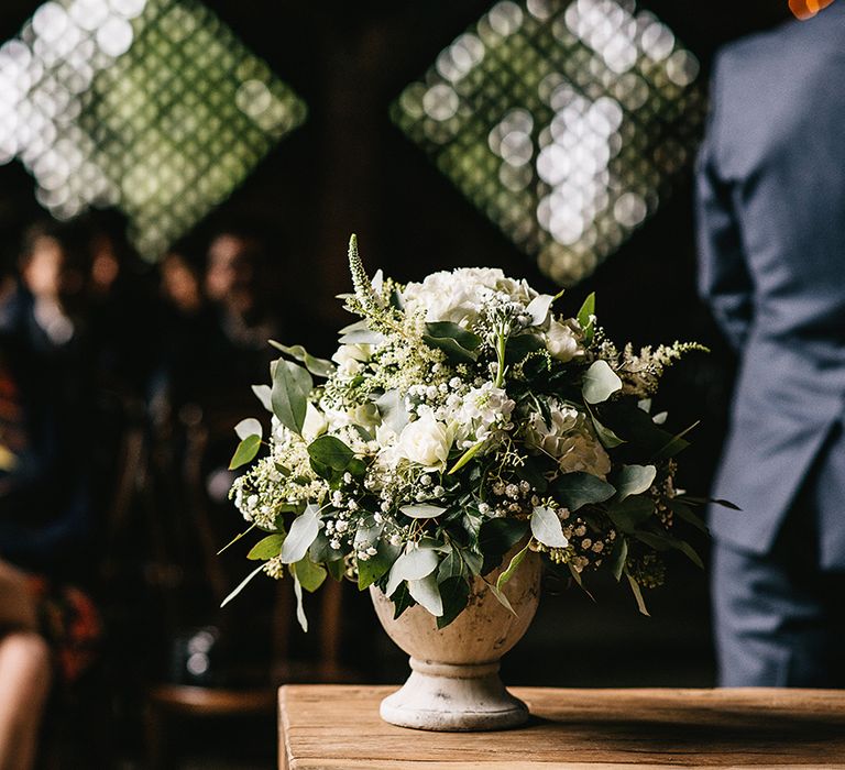 White & Green Floral Arrangement | Alex Tenters Photography