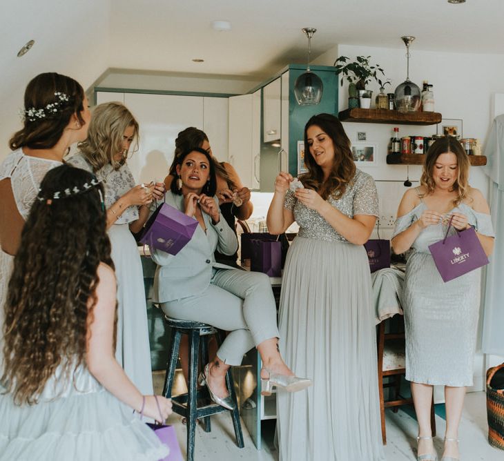 Wedding Morning Bridal Preparations | Outdoor Woodland Wedding at The Dreys in Kent | Fern Edwards Photography