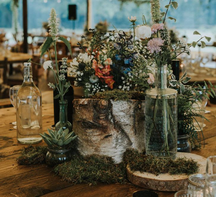 Tree Stump & Wild Flower Table Centrepiece | Wedding Decor | Outdoor Woodland Wedding at The Dreys in Kent | Fern Edwards Photography