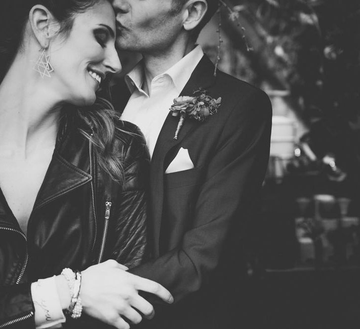 Romantic Bride & Groom Portrait