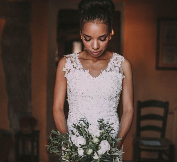 Elegant Bride in Pre Owned Wedding Dress