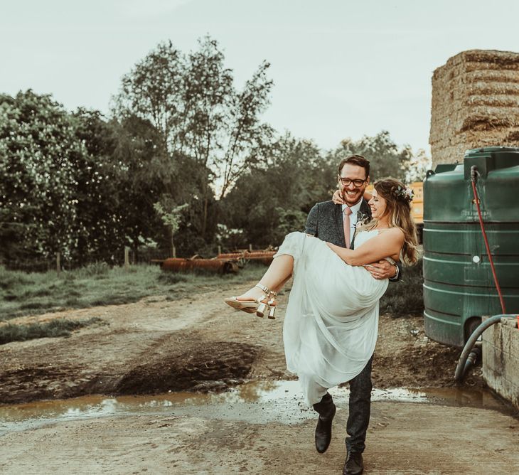 Bride in Catherine Deane Bridal Separates, Havanna Corset & Anika Skirt | Groom in Reiss Suit | Jess Soper Photography