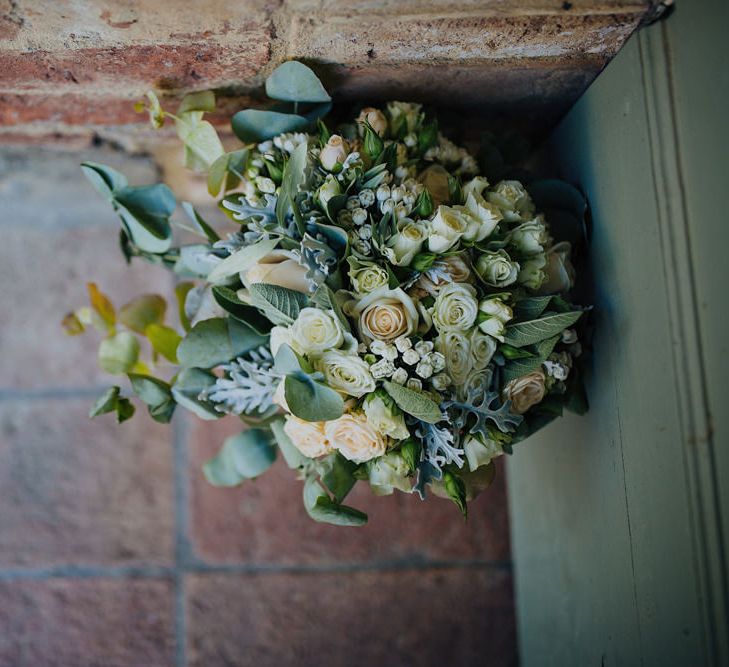 Wedding Bouquet | Outdoor Destination wedding in the Tuscan Hills at Villa Podernovo, near Siena | Lush Imaging | Mrs Mash Up Films