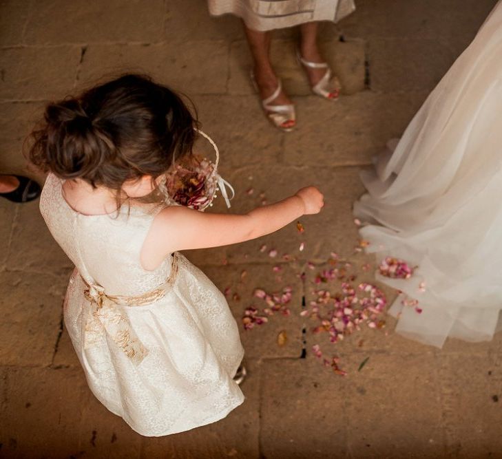 Flower Girl with Confetti | Destination Wedding at Pienza, Italy | Nordica Photography