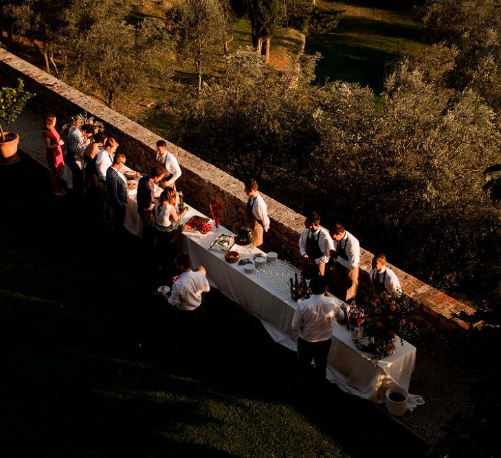 Festoon Light Outdoor Reception | Destination Wedding at Pienza, Italy | Nordica Photography