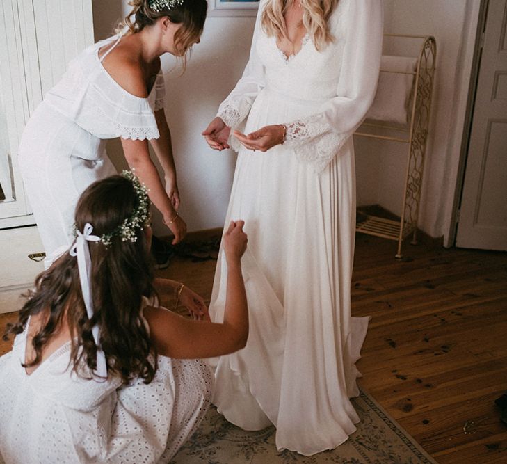 Country Wedding in French farmhouse. Photography by Marcos Sanchez with Bride in Leanne Marshall.