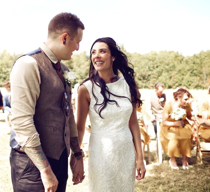 Outdoor Wedding Ceremony at Wood Farm | Vintage Weddings Photography