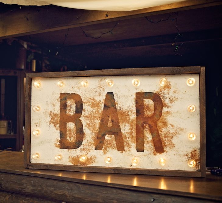 Bar Wedding Sign | Vintage Weddings Photography