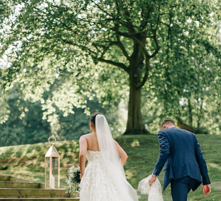 Couple Portraits | Image by <a href="https://www.mandjphotos.com/" target="_blank">M&J Photography</a>