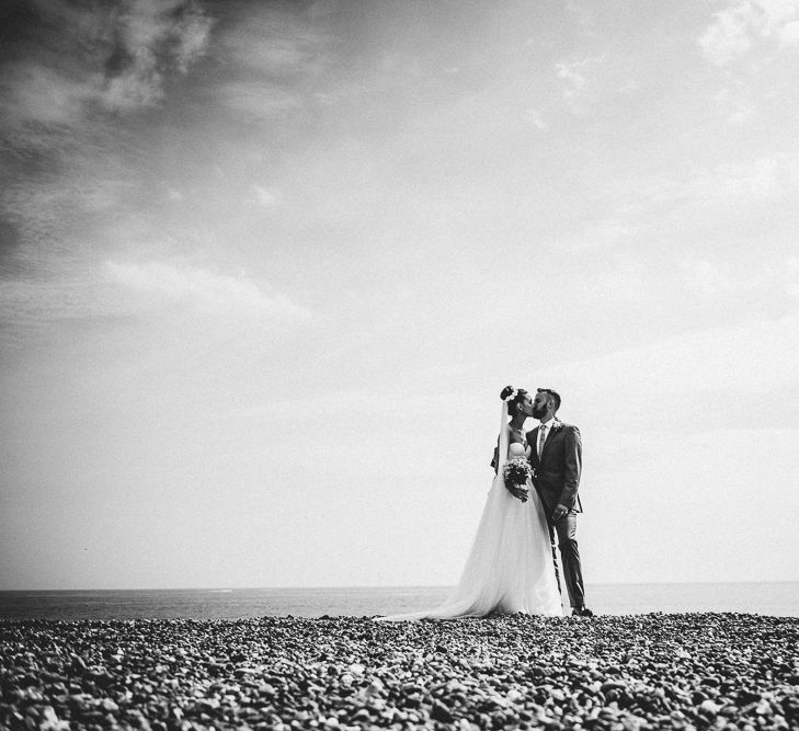 Bride & Groom Brighton Seafront