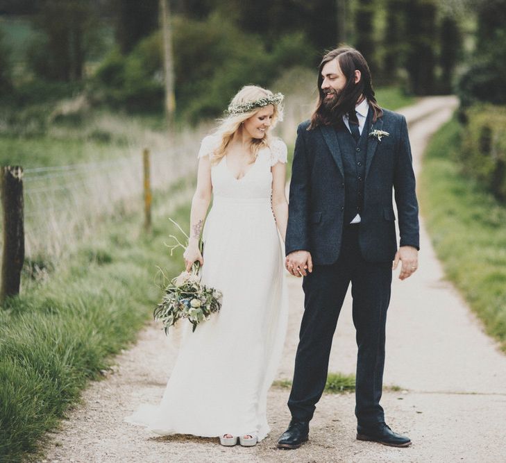 Romantic Bride & Groom Picture