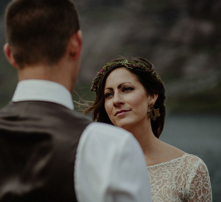 Wedding Cermeony | Bride in Sarah Seven Lace Wedding Dress | Groom in Walker Slater | Isle of Sky Elopement Wedding | Wonderful & Strange Photography