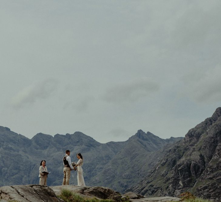 Wedding Ceremony | Bride in Sarah Seven Lace Wedding Dress | Groom in Walker Slater | Isle of Sky Elopement Wedding | Wonderful & Strange Photography