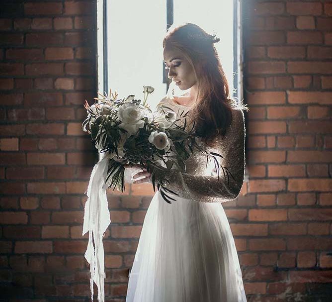 Stylish Bride | White Rose & Cotton Bud Bouquet | Industrial Wedding Inspiration at Victoria Warehouse in Manchester | Planning & Styling by The Urban Wedding Company | 2 Ducks Galleries