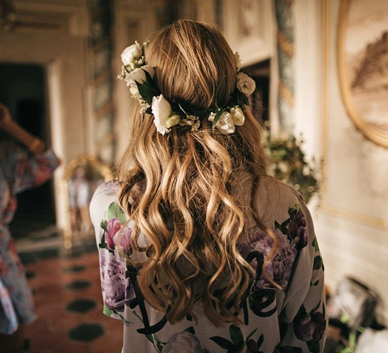 Romantic Outdoor Destination Wedding Umbria With White Linen, Foliage And Gold Accents With Bride In Bespoke Lace Dress And Images From Andrea & Federica