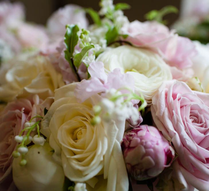 Classic ink & White Rose Wedding Bouquet | Blink Photography