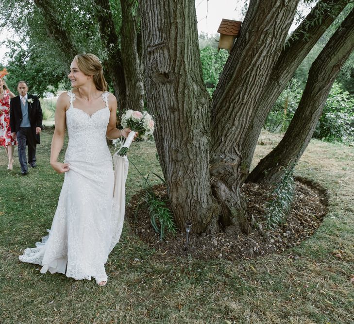 Bride in Lace Naam Anat Bridal Gown | Natalie J Weddings Photography