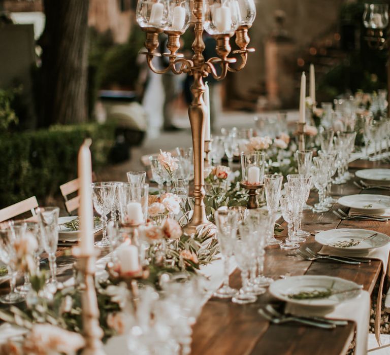 Elegant Tablescape | Tuscan Wedding Planned by Romeo & Juliet Weddings | D&A Photography | Ben Walton Films