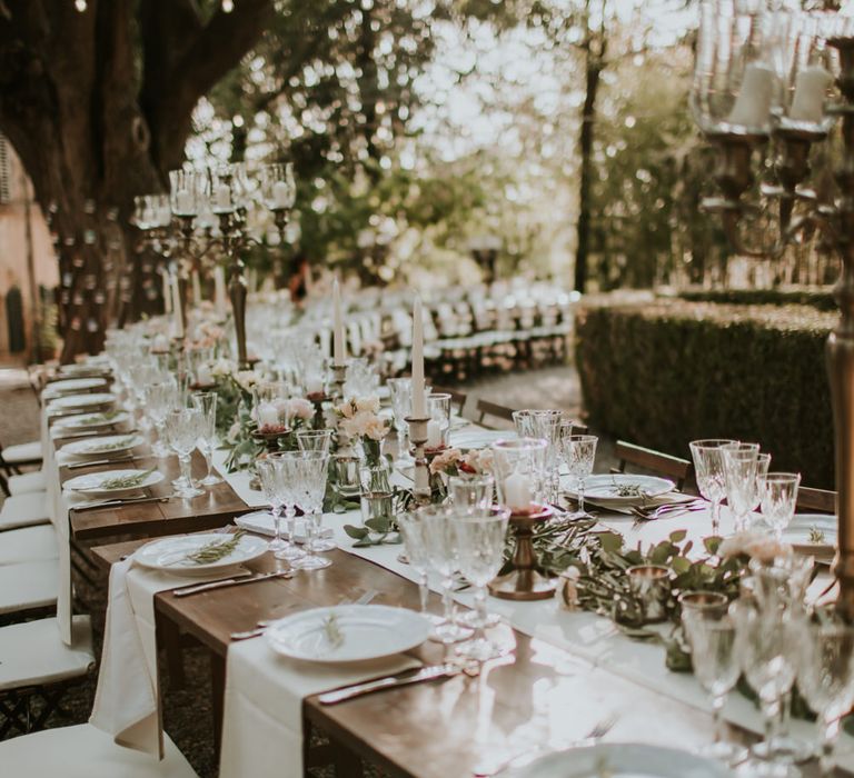 Elegant Tablescape | Tuscan Wedding Planned by Romeo & Juliet Weddings | D&A Photography | Ben Walton Films