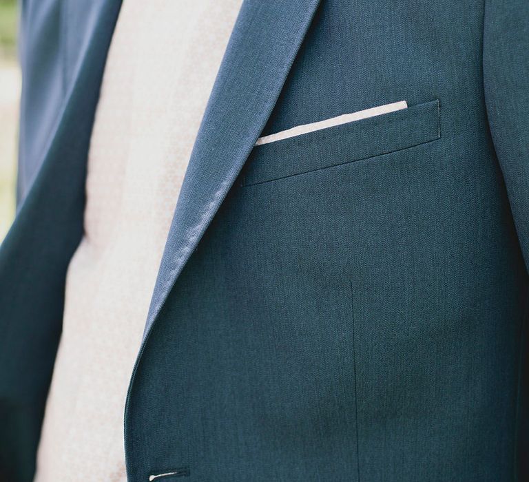 Groom in Navy Samson Suit | Greenery on the French Riviera | Purewhite Photography | D'amour et de deco Styling