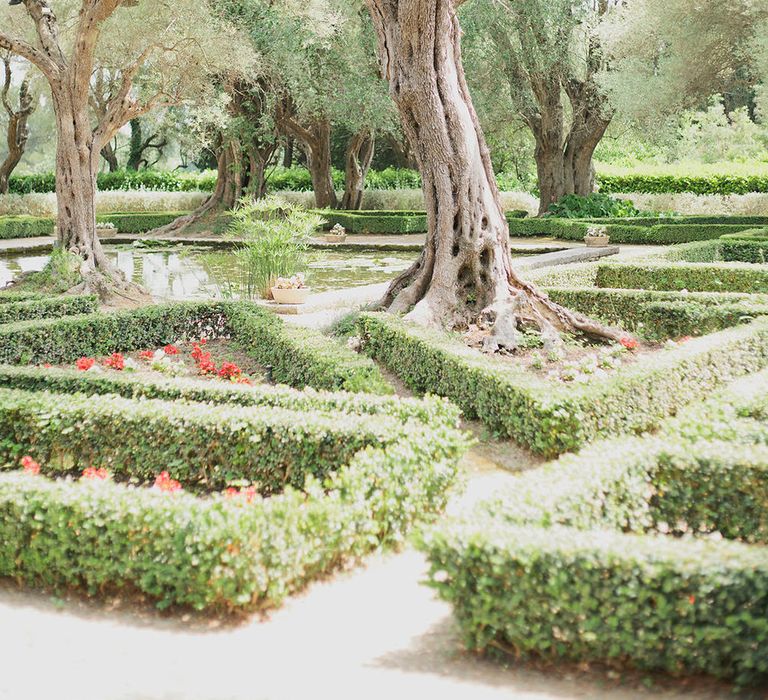 Greenery on the French Riviera | Purewhite Photography | D'amour et de deco Styling