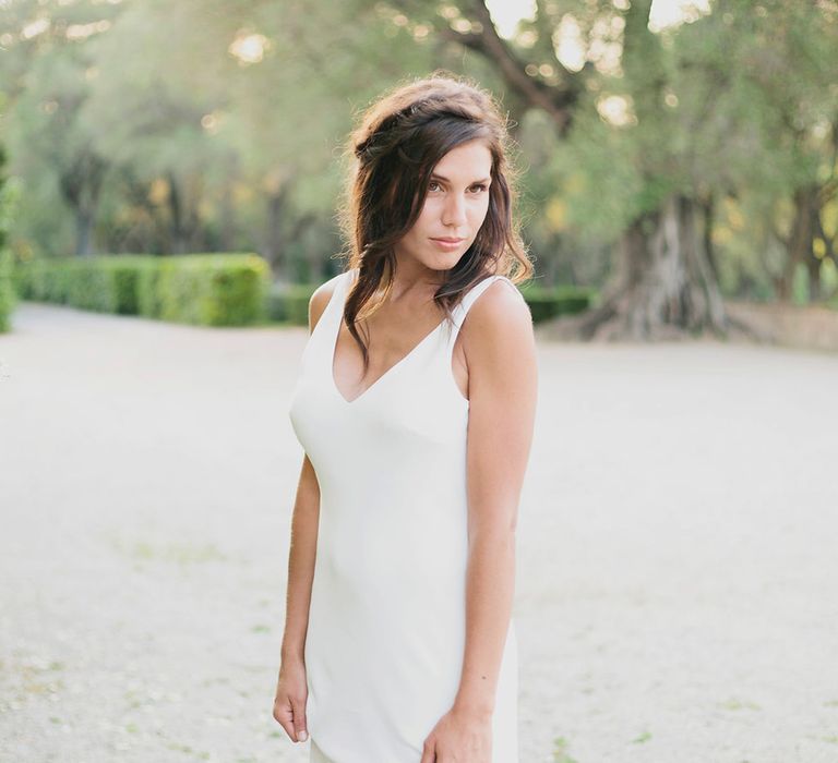 Bride in Charlie Brear | Greenery on the French Riviera | Purewhite Photography | D'amour et de deco Styling