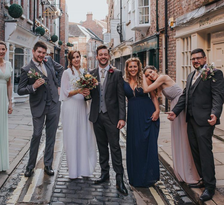 Alternative Wedding Group Shots // Image By Lianne Gray